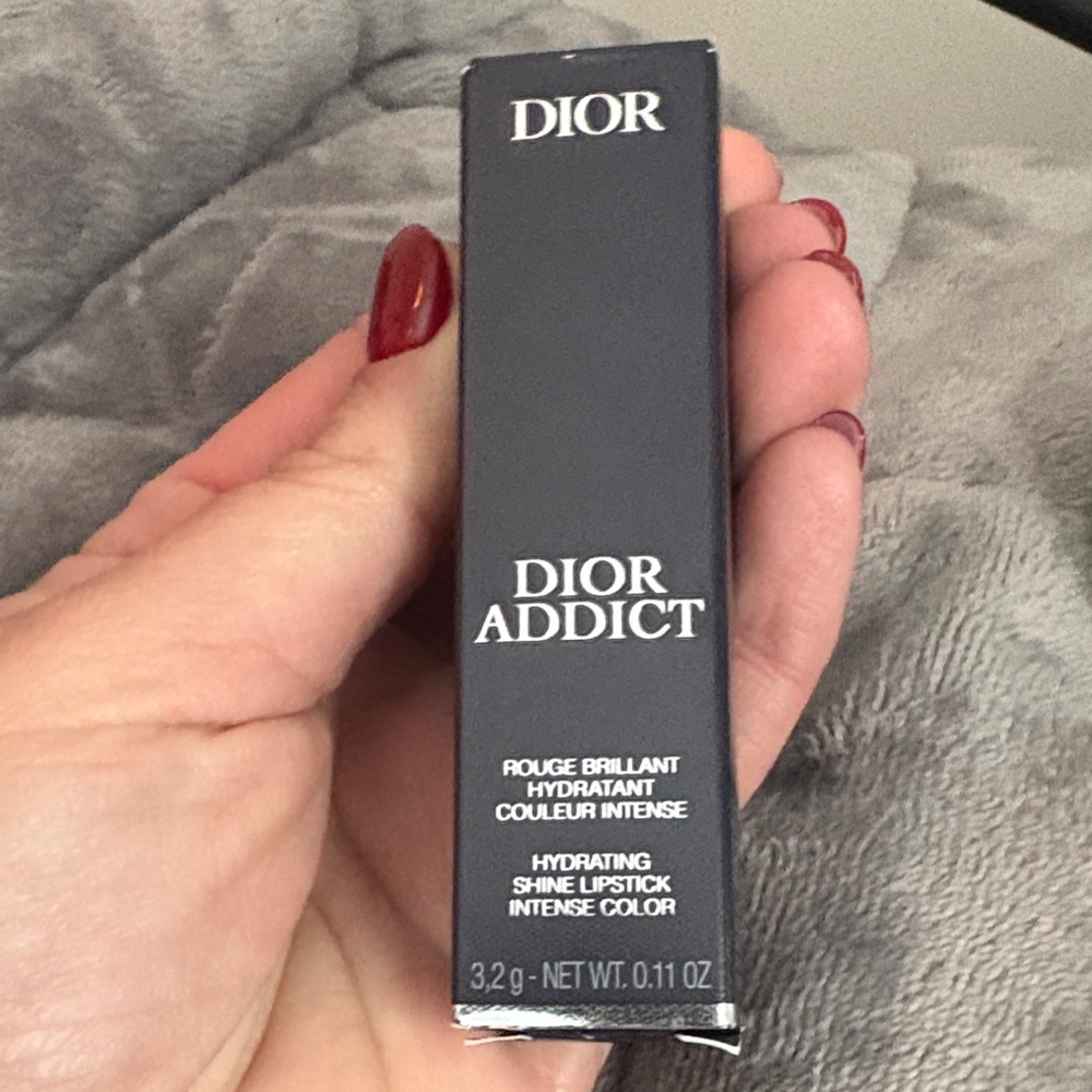 Dior Addict Rouge Brillant Hydrating Lipstick - Intense Red